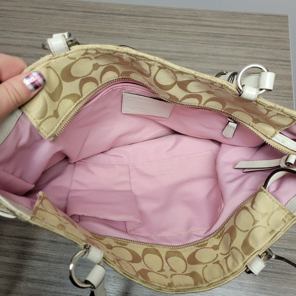 Coach handbag - Picture 3 of 14